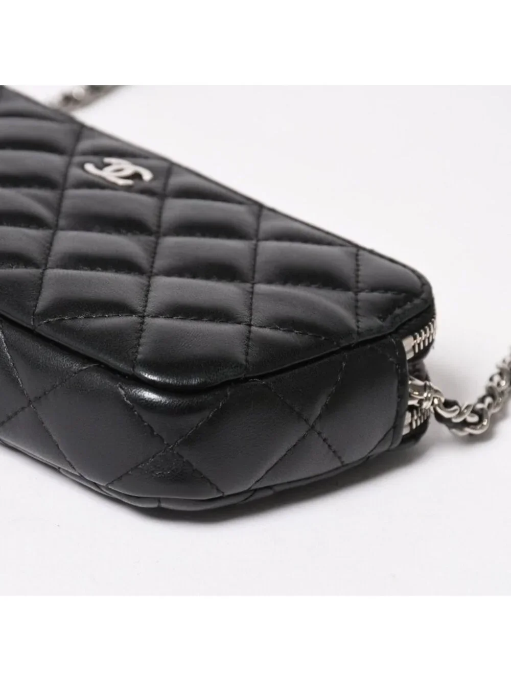 Chanel Chain Wallet on CC Logo Lambskin Black Silver Shoulder Bag